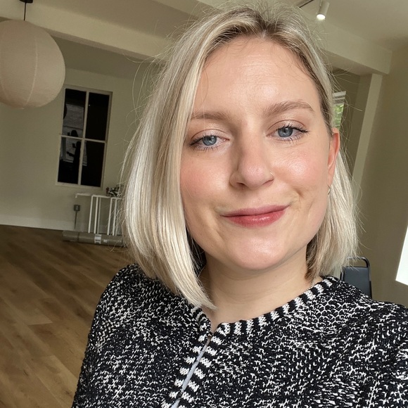 Meet the Posher Other - Meet your Posher, Anna